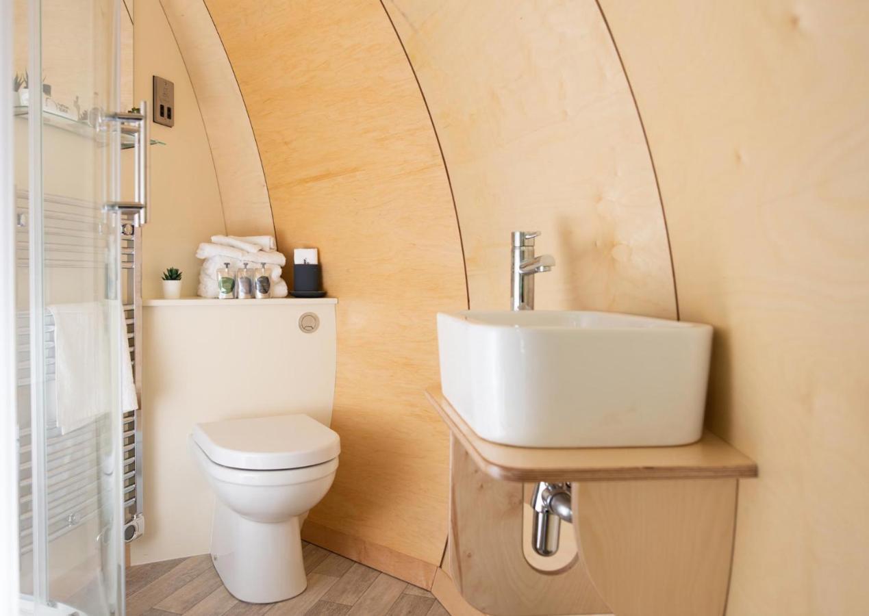 Отель Cardross Estate Glamping Pods Стерлинг Экстерьер фото